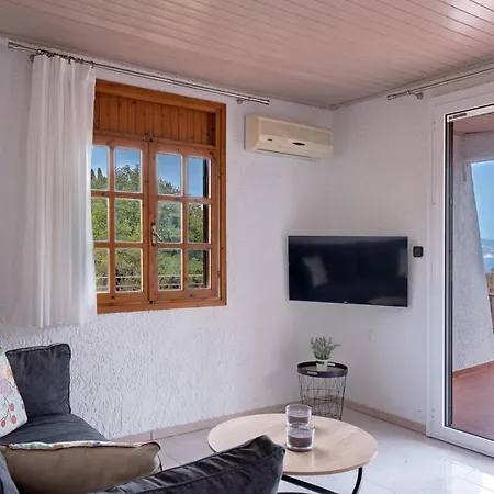 Salty Pebble House Nyaraló *