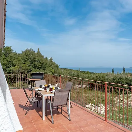 Salty Pebble House Σπίτι διακοπών *